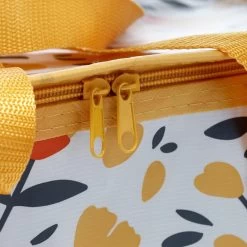 Kleine Lunch/sixpack Koeltas - Boterbloem Print - 20 X 30 Cm - 12 L -Buiten Kamperen 1200x1200 1093