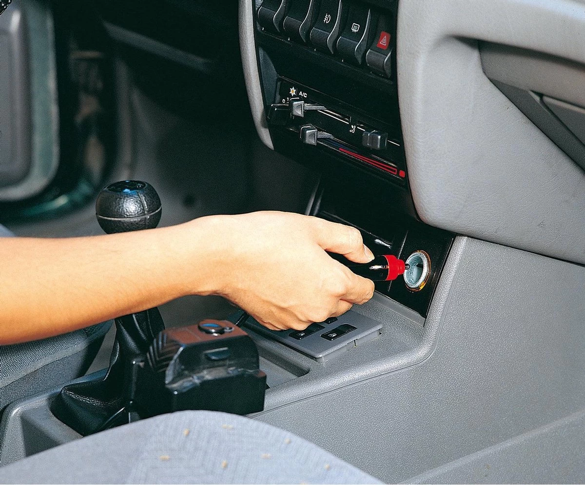 Campingaz Powerbox Plus Thermo-elektrische Koelbox - 12V / 230V - 28L - Grijs 3 Campingaz Powerbox Plus Thermo-elektrische Koelbox - 12V / 230V - 28L - Grijs - Afbeelding 3